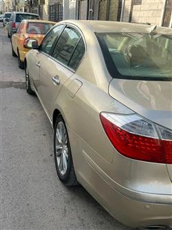 هیوندای جێنسس